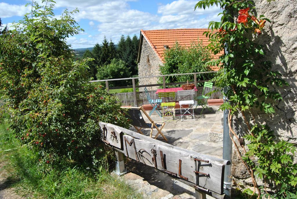 Gite De La Meille Chamalières-sur-Loir Exterior foto